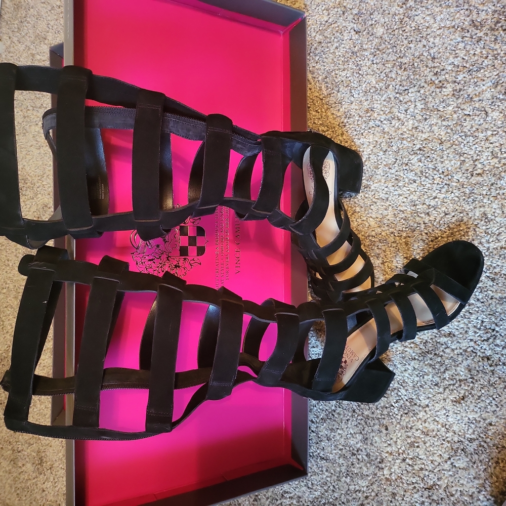 VInce Camuto True Suede Sandals